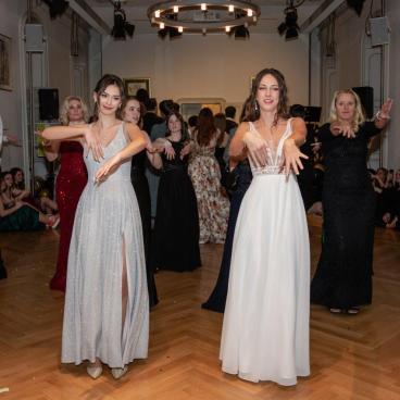2013 Ball 08