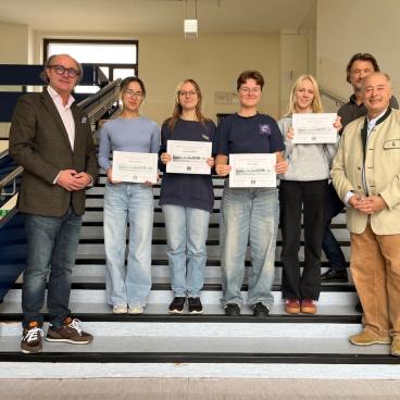 Preisverleihung für neues Logo Elternverein