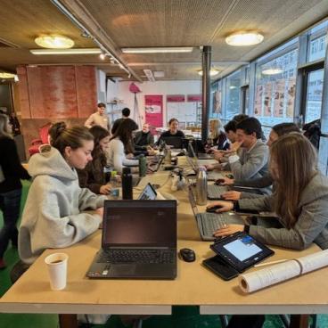 Besucherinnen und Besucher Tag der offenen Tür