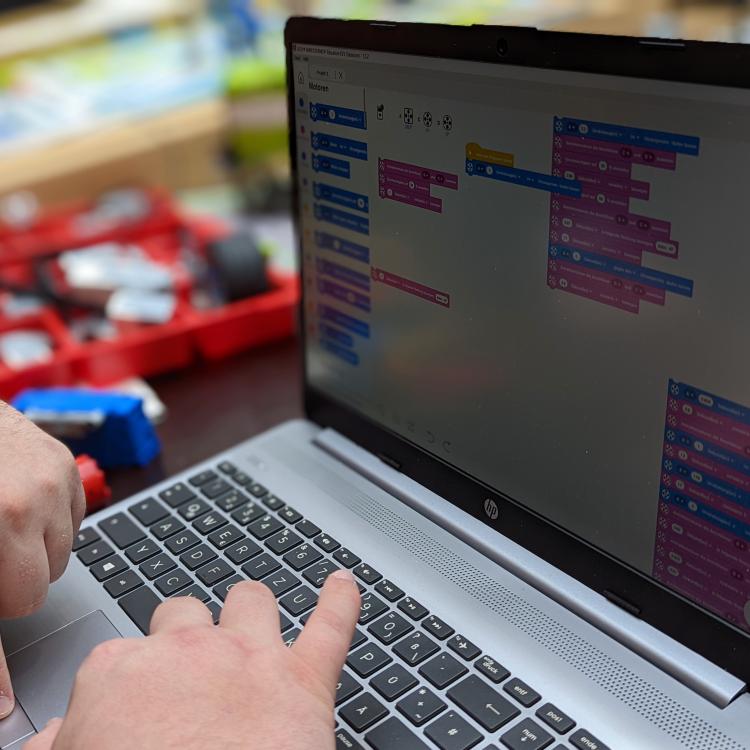 MöRobots beim Programmieren