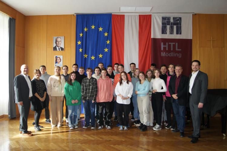 Ukrainische Schüler:innen - Brückenlehrgang