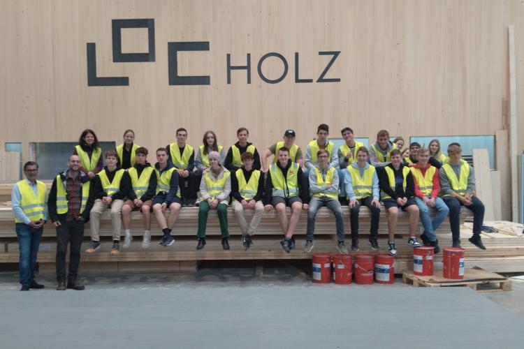 Gruppenfoto der 3.Klasse Holztechnik 