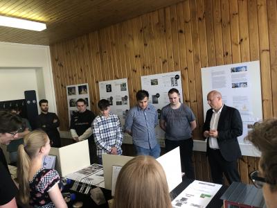Diplomarbeitsausstellung der 5. Klasse Holztechnik