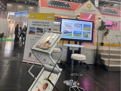 202211 BAUEN UND WOHNEN 01