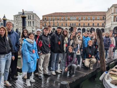 SchülerInnen in Venedig