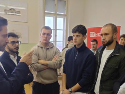 Schüler im Gespräch