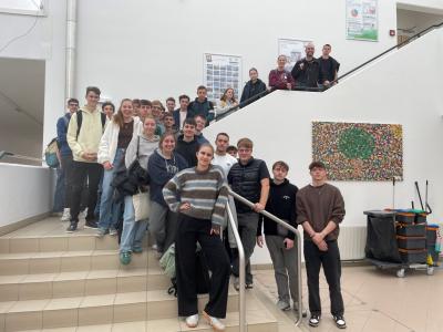 Gruppenfoto der 5. Klasse Holztechnik