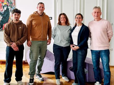 Ungarische Lehrer zu Besuch bei der Direktorin